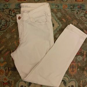 Old Navy mid rise white jeans